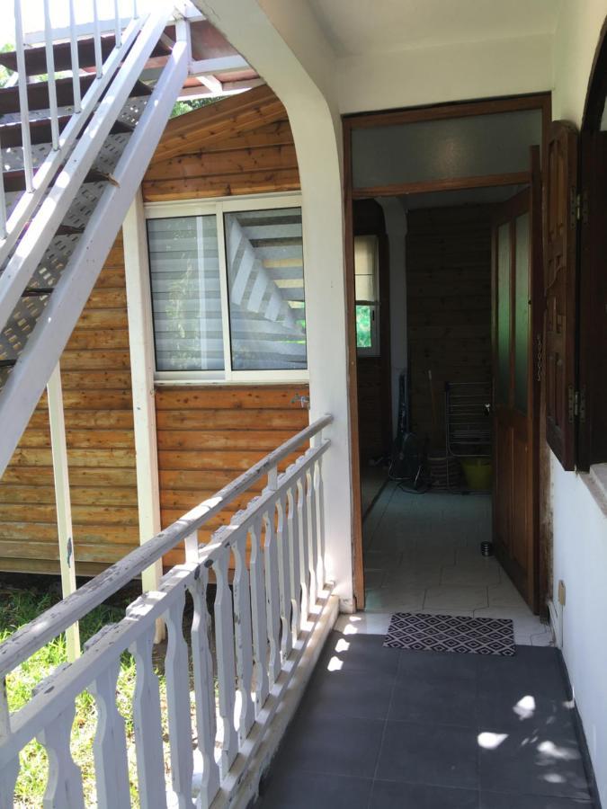 Ferienwohnung Les Anones Saint-Gilles-les-Bains Exterior foto